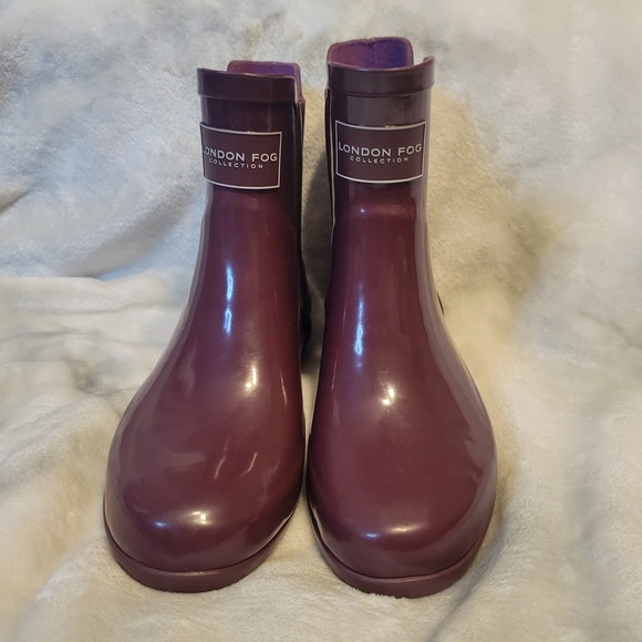 London Fog Women's Burgundy Rain Boots - Picture 2 of 9